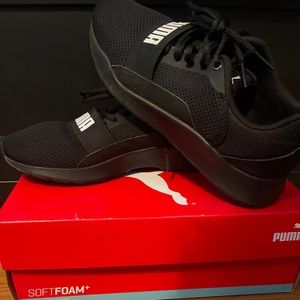 Puma Wired Soft Foam Boy Shoes (Size 6.5) (With Box)